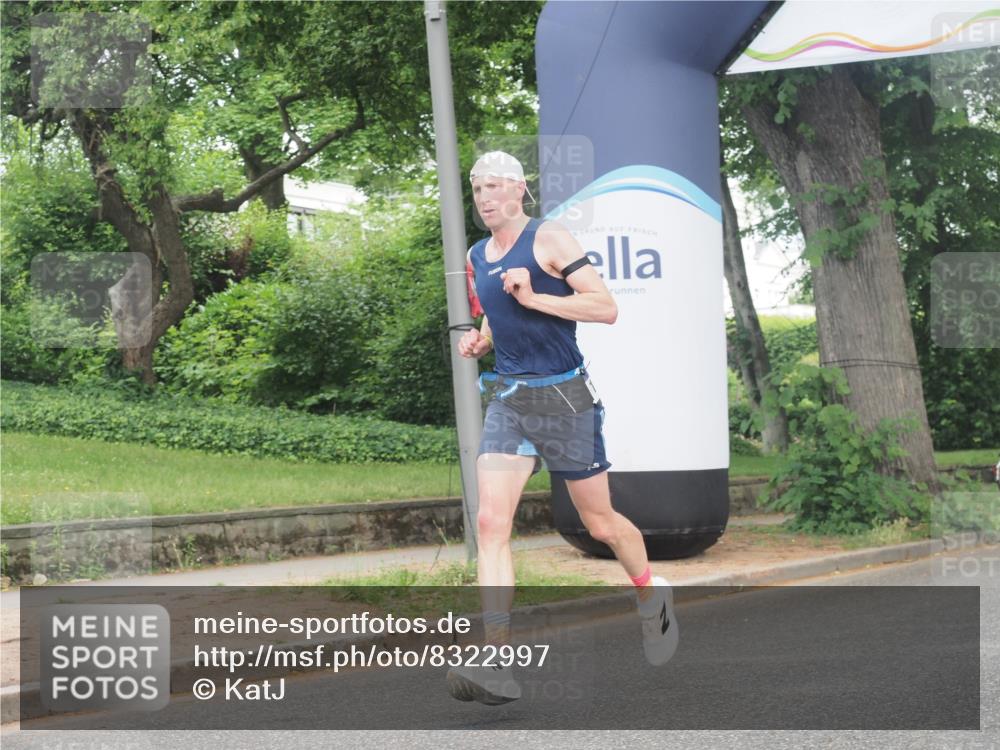 29.06.2025 - hella hamburg halbmarathon KatJ http://msf.ph/oto/8322997 29.06.2025 10:16:41 Zwischen KM18-KM19 7380 meine-sportfotos.de