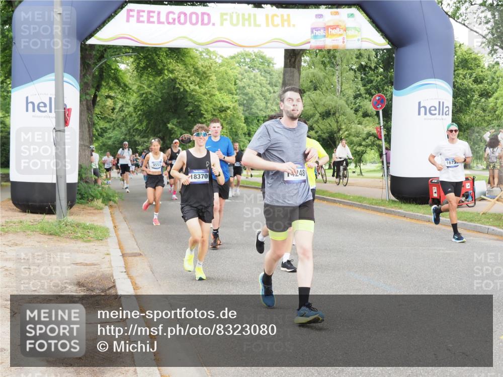 29.06.2025 - hella hamburg halbmarathon MichiJ http://msf.ph/oto/8323080 29.06.2025 10:37:26 Zwischen KM18-KM19 1216, 1381, 4261, 5978, 6712, 9695, 13159, 13225, 13688, 14012, 14248, 14526, 15523, 15620, 16403, 16731, 18064, 18370, 18489, 19020 meine-sportfotos.de