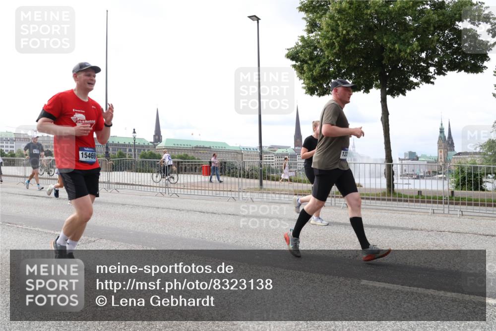 29.06.2025 - hella hamburg halbmarathon Lena Gebhardt http://msf.ph/oto/8323138 29.06.2025 10:23:04 Lombardsbrücke 21, 15469, 122, 1029, 1362, 1853, 2294, 2479, 2766, 2925, 3003, 3029, 3034, 3600, 3601, 4190, 4266, 4728, 4793, 5223, 5343, 5629, 6502, 6578, 6784, 6785, 6849, 7188, 7190, 7266, 7276, 7529, 7891, 7925, 8355, 8687, 8688, 8716, 8918, 8920, 9133, 9256, 9301, 9877, 9913, 10205, 10739, 10826, 11798, 12025, 12073, 12190, 12265, 13560, 13921, 14041, 14338, 14525, 14801, 14821, 16416, 16558, 17013, 17099, 17207, 17299, 17719 meine-sportfotos.de