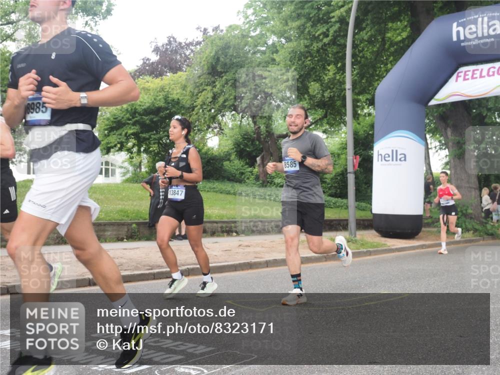 29.06.2025 - hella hamburg halbmarathon KatJ http://msf.ph/oto/8323171 29.06.2025 10:46:11 Zwischen KM18-KM19 3425, 3983, 4502, 6997, 7065, 7287, 8585 meine-sportfotos.de