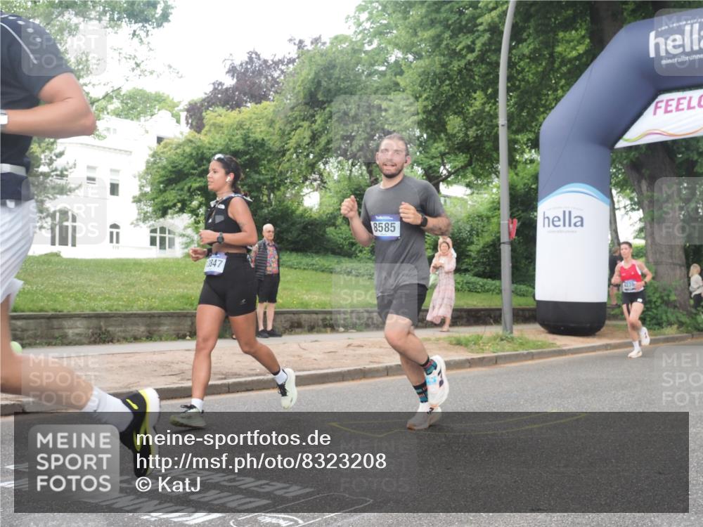 29.06.2025 - hella hamburg halbmarathon KatJ http://msf.ph/oto/8323208 29.06.2025 10:46:11 Zwischen KM18-KM19 3425, 3983, 4502, 6997, 7065, 7287, 8585 meine-sportfotos.de