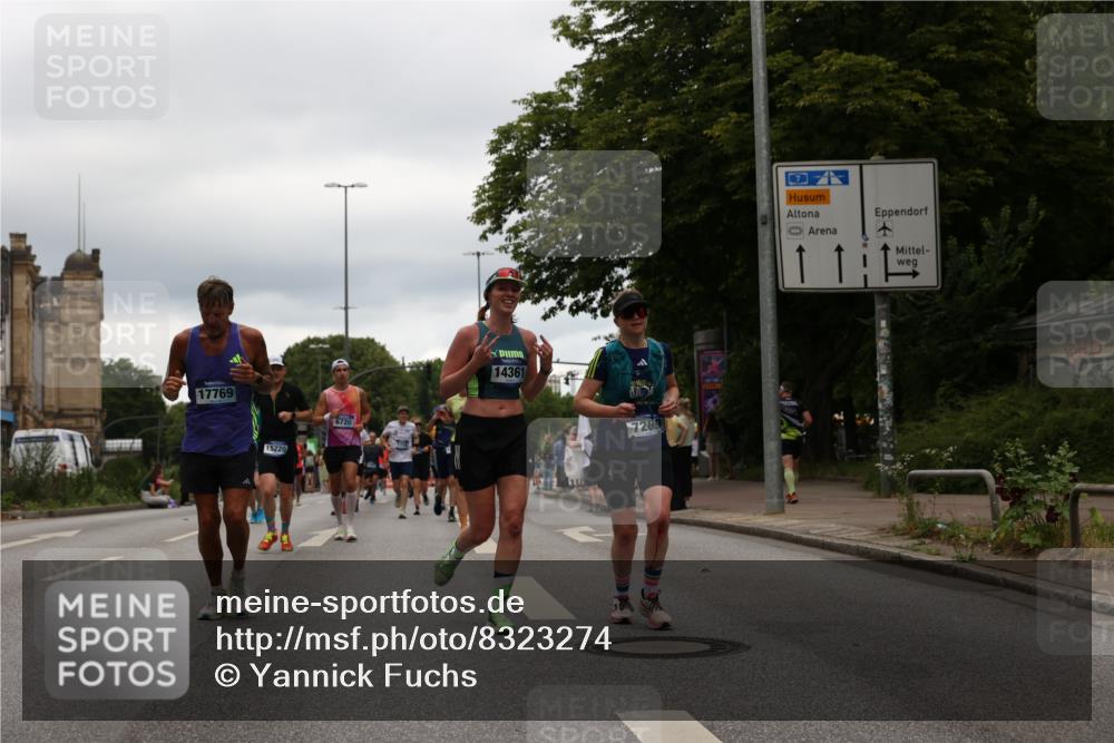 29.06.2025 - hella hamburg halbmarathon Yannick Fuchs http://msf.ph/oto/8323274 29.06.2025 10:51:19 20KM 1200, 1239, 1387, 1563, 1715, 1719, 1972, 2236, 2282, 2652, 3575, 4261, 5015, 5134, 5391, 5457, 5458, 5728, 6720, 6892, 7159, 7269, 8744, 9450, 10383, 10408, 11832, 12144, 12509, 12773, 12774, 13245, 13376, 13523, 13664, 14361, 14737, 14881, 14951, 15090, 15110, 15125, 15189, 15220, 15349, 15664, 16093, 16418, 16830, 16909, 17201, 17758, 17769, 17848, 18388, 18508 meine-sportfotos.de