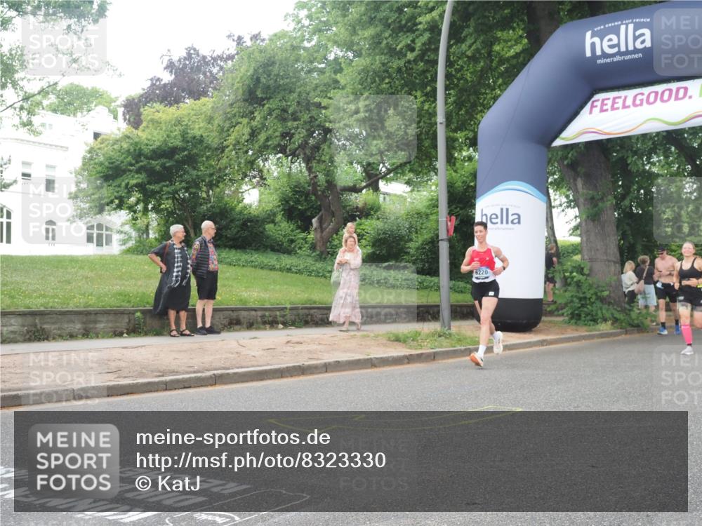 29.06.2025 - hella hamburg halbmarathon KatJ http://msf.ph/oto/8323330 29.06.2025 10:46:12 Zwischen KM18-KM19 3425, 3983, 4502, 6997, 7065, 8585 meine-sportfotos.de