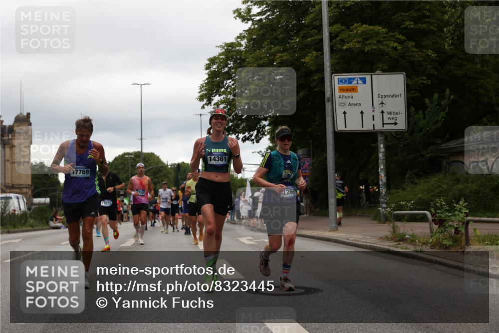 29.06.2025 - hella hamburg halbmarathon Yannick Fuchs http://msf.ph/oto/8323445 29.06.2025 10:51:19 20KM 1200, 1239, 1387, 1563, 1715, 1719, 1972, 2236, 2282, 2652, 3575, 4261, 5015, 5134, 5391, 5457, 5458, 5728, 6720, 6892, 7159, 7269, 8744, 9450, 10383, 10408, 11832, 12144, 12509, 12773, 12774, 13245, 13376, 13523, 13664, 14361, 14737, 14881, 14951, 15090, 15110, 15125, 15189, 15220, 15349, 15664, 16093, 16418, 16830, 16909, 17201, 17758, 17769, 17848, 18388, 18508 meine-sportfotos.de