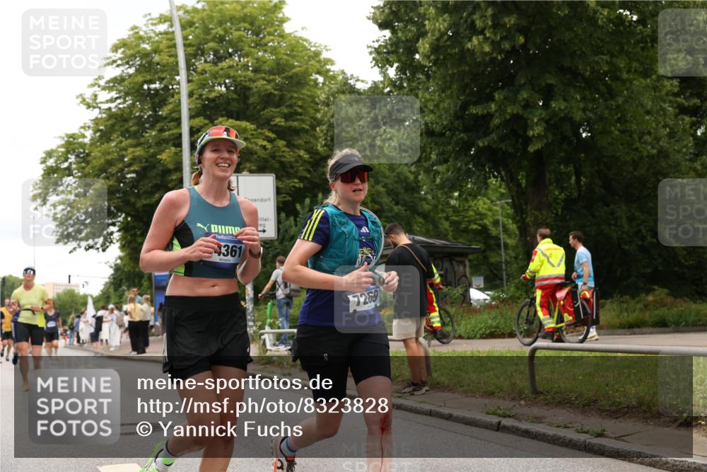 29.06.2025 - hella hamburg halbmarathon Yannick Fuchs http://msf.ph/oto/8323828 29.06.2025 10:51:20 20KM 1200, 1239, 1387, 1563, 1715, 1719, 1972, 2236, 2652, 3575, 4261, 5015, 5134, 5391, 5457, 5458, 5728, 6720, 6892, 7159, 7269, 7833, 8744, 9450, 10383, 10408, 11832, 12144, 12509, 12773, 12774, 13245, 13376, 13523, 13664, 14361, 14737, 14881, 14951, 15090, 15110, 15125, 15189, 15220, 15349, 15664, 16093, 16418, 17201, 17758, 17769, 17848, 18388, 18508 meine-sportfotos.de
