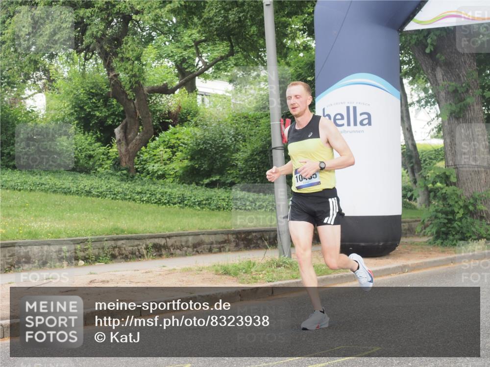 29.06.2025 - hella hamburg halbmarathon KatJ http://msf.ph/oto/8323938 29.06.2025 10:16:48 Zwischen KM18-KM19  meine-sportfotos.de