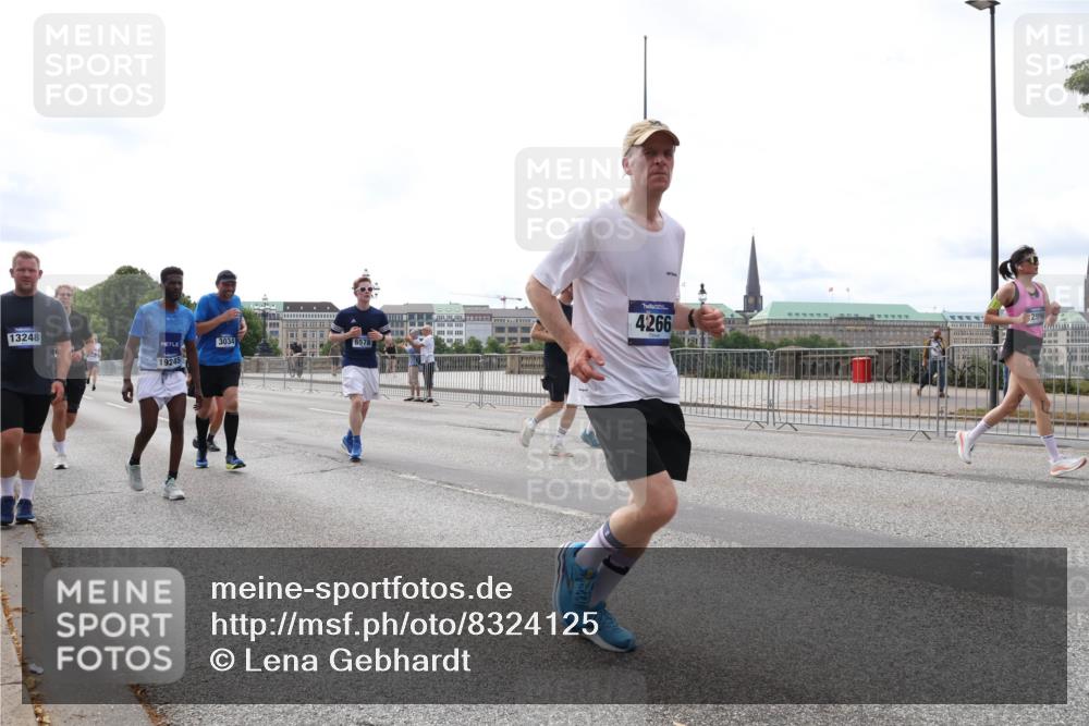 29.06.2025 - hella hamburg halbmarathon Lena Gebhardt http://msf.ph/oto/8324125 29.06.2025 10:23:09 Lombardsbrücke 13248, 19245, 3034, 6578, 4266, 1029, 1362, 1853, 2766, 2925, 3003, 3029, 3034, 3600, 4190, 4266, 4728, 4793, 5223, 5629, 6502, 6578, 6784, 6785, 6849, 7266, 7820, 7891, 7925, 8687, 8688, 8716, 8918, 8920, 9133, 9301, 9877, 9913, 10205, 10739, 10826, 11798, 11879, 12025, 12073, 12190, 12265, 13560, 13921, 14041, 14265, 14338, 14510, 14525, 14801, 14821, 16416, 16558, 17013, 17099, 17207, 17299, 17719 meine-sportfotos.de