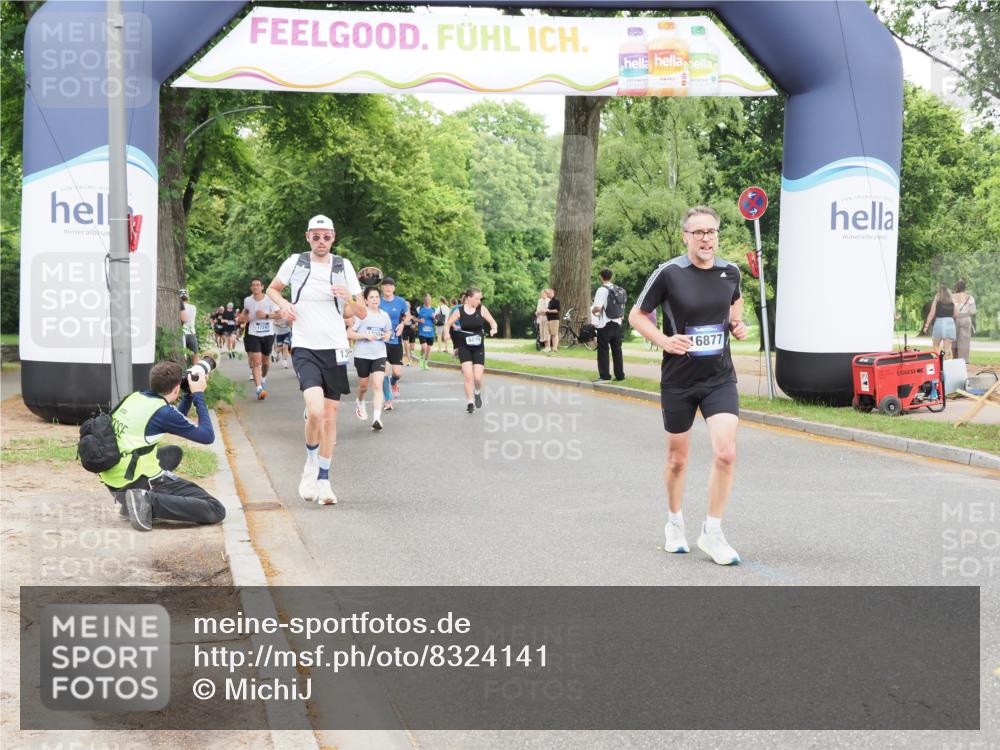 29.06.2025 - hella hamburg halbmarathon MichiJ http://msf.ph/oto/8324141 29.06.2025 10:37:33 Zwischen KM18-KM19 1216, 1399, 2878, 3543, 9551, 11579, 11975, 13159, 13812, 13875, 14248, 14794, 16731, 16877, 17001, 17319, 17384, 17908, 18370 meine-sportfotos.de