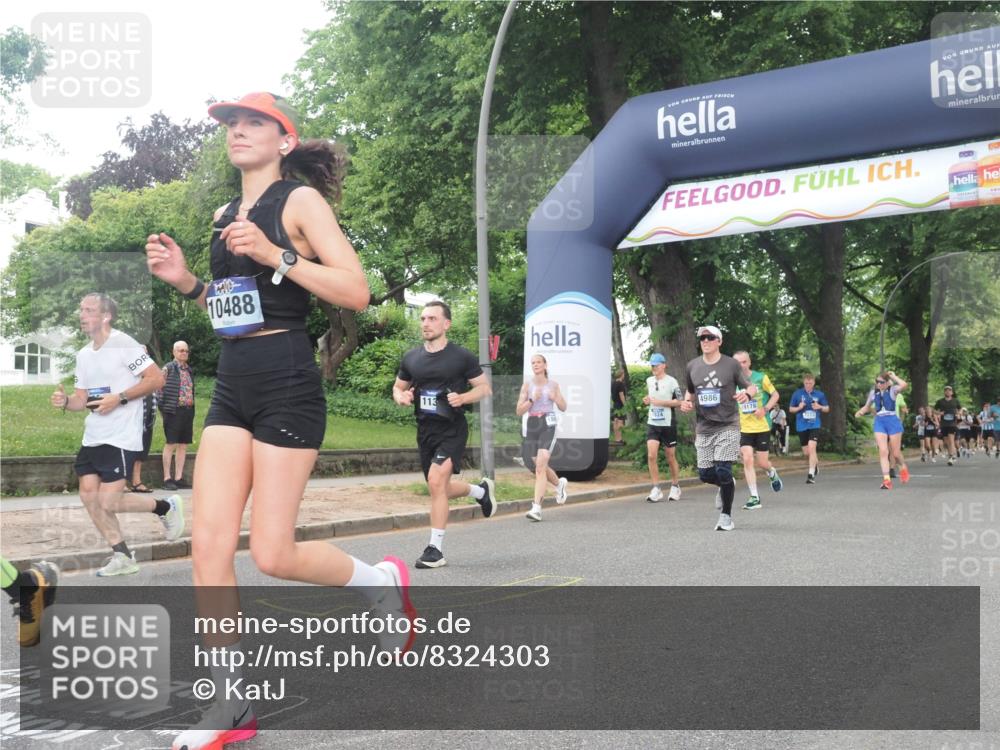 29.06.2025 - hella hamburg halbmarathon KatJ http://msf.ph/oto/8324303 29.06.2025 10:46:19 Zwischen KM18-KM19 2780, 4986, 6220, 8030 meine-sportfotos.de