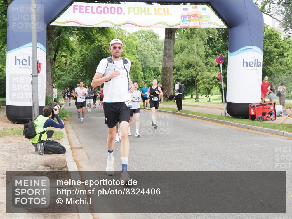 29.06.2025 - hella hamburg halbmarathon MichiJ http://msf.ph/oto/8324406 29.06.2025 10:37:34 Zwischen KM18-KM19 1216, 1399, 2878, 3543, 8899, 9551, 11579, 11975, 13812, 13875, 14794, 16731, 16877, 17001, 17319, 17384, 17908, 18370 meine-sportfotos.de