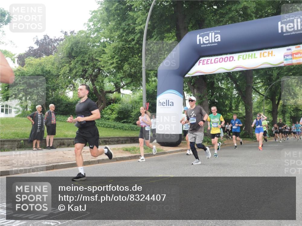 29.06.2025 - hella hamburg halbmarathon KatJ http://msf.ph/oto/8324407 29.06.2025 10:46:20 Zwischen KM18-KM19 2780, 4986, 6220, 8030 meine-sportfotos.de