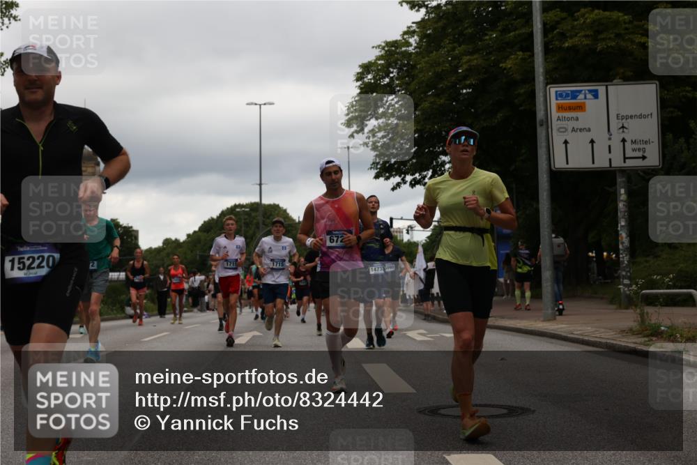 29.06.2025 - hella hamburg halbmarathon Yannick Fuchs http://msf.ph/oto/8324442 29.06.2025 10:51:22 20KM 1200, 1239, 1387, 1563, 1715, 1719, 1972, 2236, 2652, 3575, 4261, 5015, 5134, 5391, 5457, 5458, 5728, 6720, 6892, 7159, 7269, 7833, 8744, 9450, 10383, 10408, 12144, 12509, 12773, 12774, 13245, 13376, 13523, 13664, 14361, 14737, 14881, 14951, 15090, 15110, 15125, 15189, 15220, 15349, 15664, 16093, 16418, 17201, 17758, 17769, 17848, 18388, 18508 meine-sportfotos.de