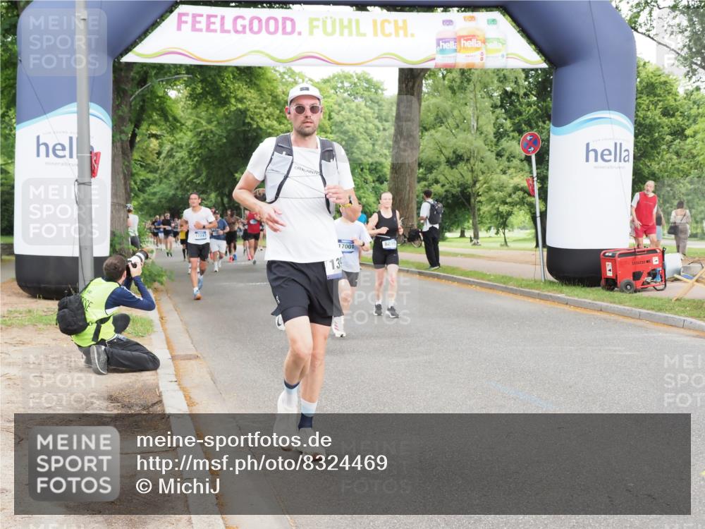29.06.2025 - hella hamburg halbmarathon MichiJ http://msf.ph/oto/8324469 29.06.2025 10:37:34 Zwischen KM18-KM19 1216, 1399, 2878, 3543, 8899, 9551, 11579, 11975, 13812, 13875, 14794, 16731, 16877, 17001, 17319, 17384, 17908, 18370 meine-sportfotos.de