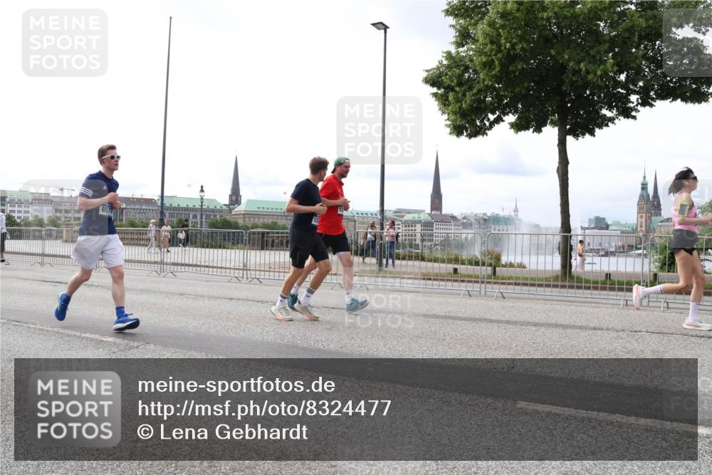 29.06.2025 - hella hamburg halbmarathon Lena Gebhardt http://msf.ph/oto/8324477 29.06.2025 10:23:10 Lombardsbrücke 657, 1029, 1362, 1853, 2766, 2925, 3003, 3029, 3034, 4190, 4266, 4728, 4793, 5223, 5629, 6502, 6578, 6784, 6785, 6849, 7266, 7820, 7891, 8687, 8688, 8716, 8918, 8920, 9133, 9301, 9877, 9913, 10205, 10739, 10826, 11798, 11879, 12025, 12073, 12190, 12265, 12874, 13560, 13921, 14041, 14265, 14338, 14510, 14512, 14525, 14801, 14821, 16416, 16558, 17013, 17099, 17207, 17299, 17719 meine-sportfotos.de