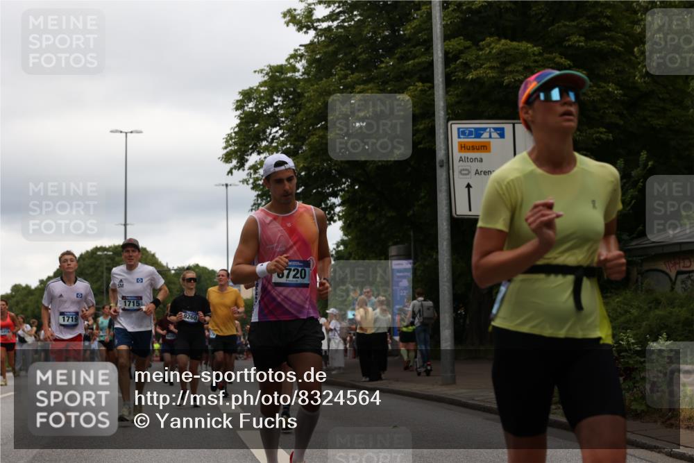 29.06.2025 - hella hamburg halbmarathon Yannick Fuchs http://msf.ph/oto/8324564 29.06.2025 10:51:23 20KM 1200, 1239, 1387, 1563, 1715, 1719, 1972, 2236, 2652, 3141, 3575, 4261, 5015, 5134, 5391, 5457, 5458, 5728, 6720, 6892, 7159, 7269, 7833, 8744, 9450, 10383, 10408, 12144, 12509, 12773, 12774, 13245, 13376, 13523, 13664, 14361, 14737, 14881, 14951, 15090, 15110, 15125, 15189, 15220, 15349, 15664, 16093, 16418, 17201, 17758, 17769, 17848, 18388, 18508 meine-sportfotos.de