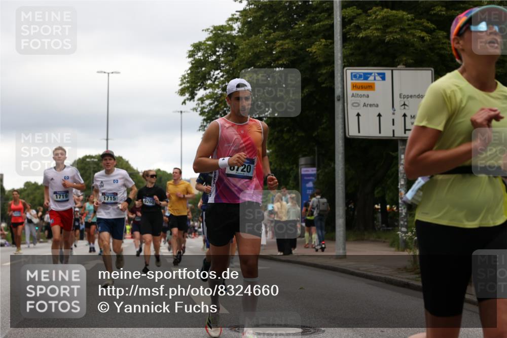 29.06.2025 - hella hamburg halbmarathon Yannick Fuchs http://msf.ph/oto/8324660 29.06.2025 10:51:23 20KM 1200, 1239, 1387, 1563, 1715, 1719, 1972, 2236, 2652, 3141, 3575, 4261, 5015, 5134, 5391, 5457, 5458, 5728, 6720, 6892, 7159, 7269, 7833, 8744, 9450, 10383, 10408, 12144, 12509, 12773, 12774, 13245, 13376, 13523, 13664, 14361, 14737, 14881, 14951, 15090, 15110, 15125, 15189, 15220, 15349, 15664, 16093, 16418, 17201, 17758, 17769, 17848, 18388, 18508 meine-sportfotos.de