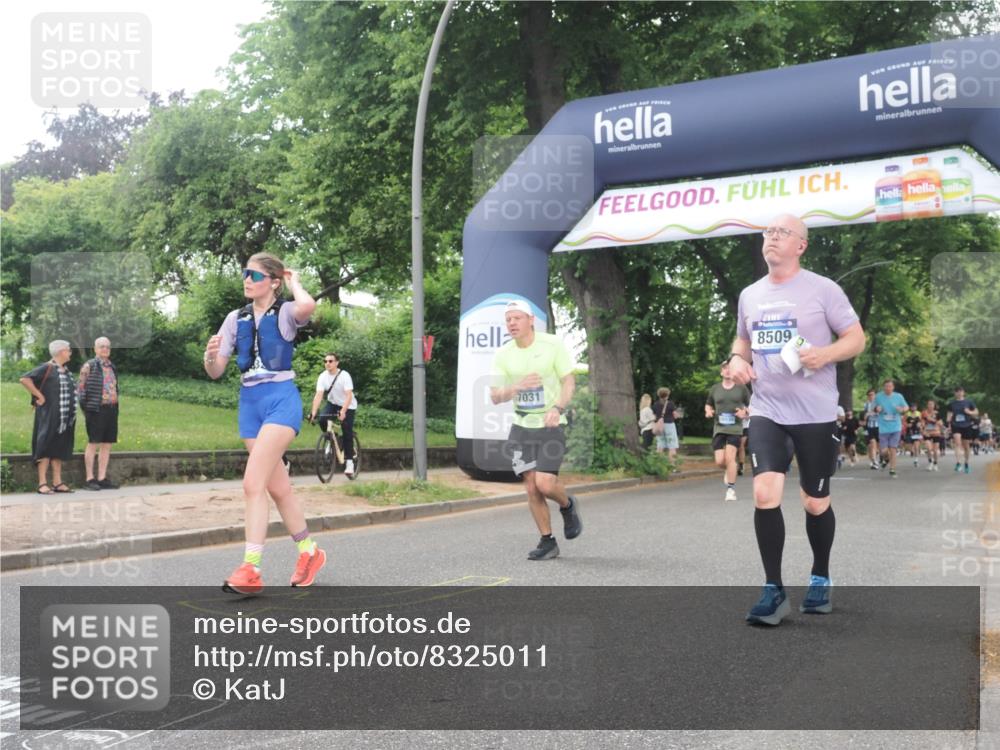 29.06.2025 - hella hamburg halbmarathon KatJ http://msf.ph/oto/8325011 29.06.2025 10:46:24 Zwischen KM18-KM19 4986, 7031, 7223, 7824, 8030, 8509 meine-sportfotos.de