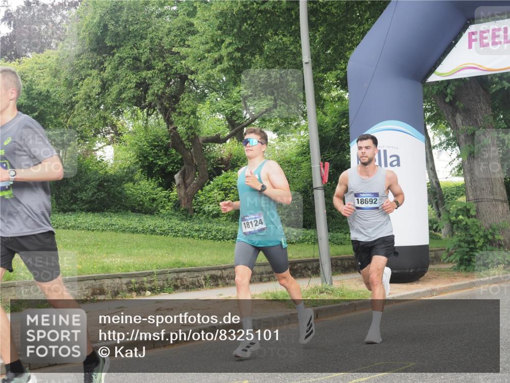 29.06.2025 - hella hamburg halbmarathon KatJ http://msf.ph/oto/8325101 29.06.2025 10:16:58 Zwischen KM18-KM19  meine-sportfotos.de