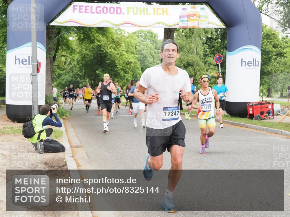 29.06.2025 - hella hamburg halbmarathon MichiJ http://msf.ph/oto/8325144 29.06.2025 10:37:38 Zwischen KM18-KM19 1399, 1507, 3543, 6662, 8153, 8899, 11579, 13463, 14794, 16806, 16877, 17001, 17247, 18228 meine-sportfotos.de