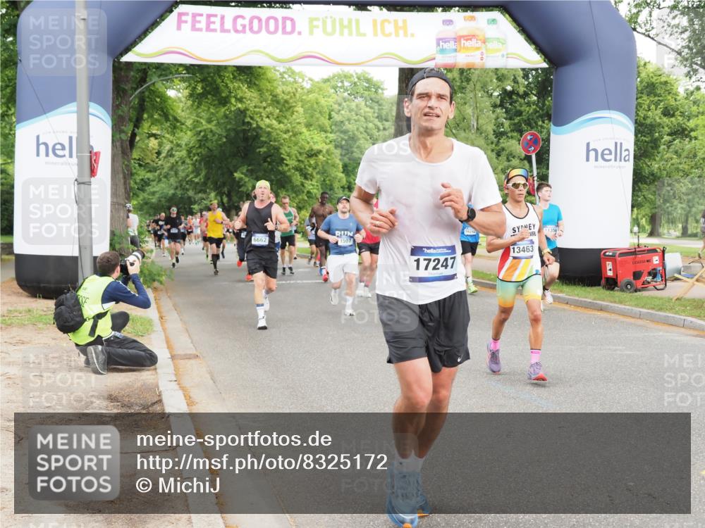 29.06.2025 - hella hamburg halbmarathon MichiJ http://msf.ph/oto/8325172 29.06.2025 10:37:38 Zwischen KM18-KM19 1399, 1507, 3543, 6662, 8153, 8899, 11579, 13463, 14794, 16806, 16877, 17001, 17247, 18228 meine-sportfotos.de