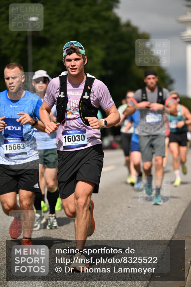 29.06.2025 - hella hamburg halbmarathon Dr. Thomas Lammeyer http://msf.ph/oto/8325522 29.06.2025 10:17:33 Kennedybrücke 1194, 1859, 1939, 2055, 2359, 2721, 2904, 2961, 2987, 3218, 3729, 4001, 4795, 4950, 5232, 5631, 6026, 6207, 7346, 7460, 7913, 8913, 9128, 9612, 9631 meine-sportfotos.de