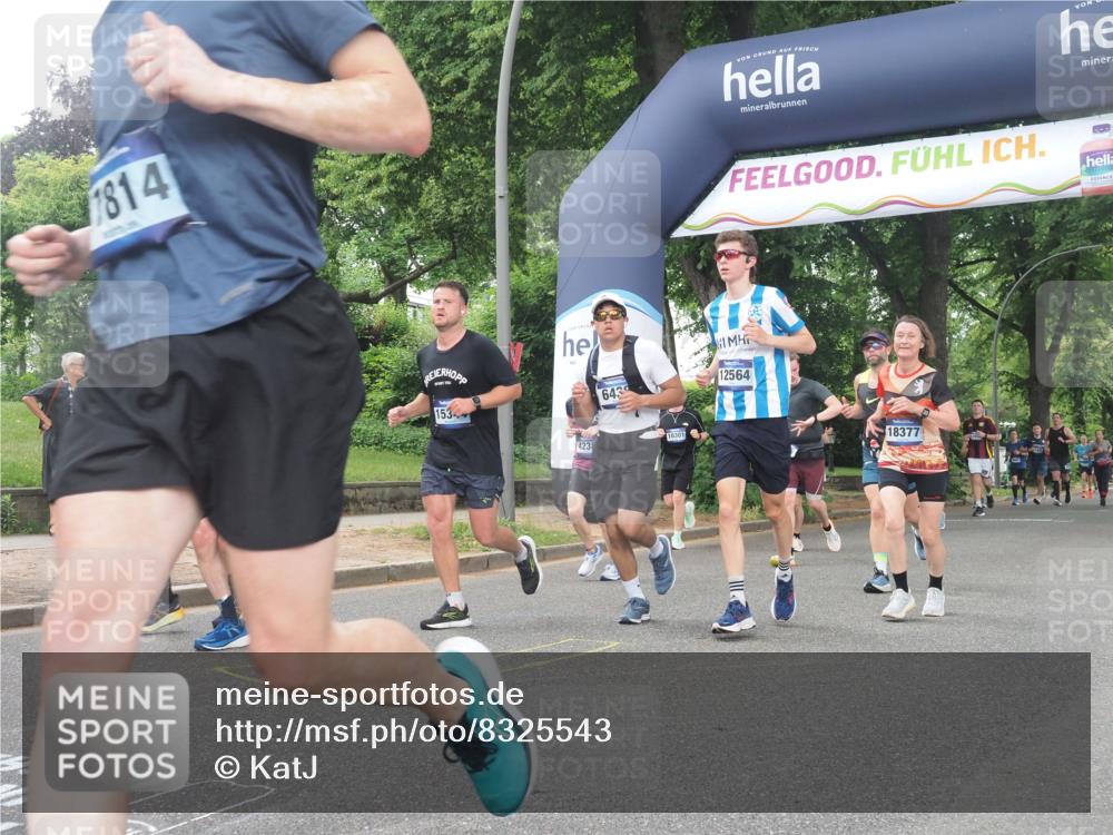 29.06.2025 - hella hamburg halbmarathon KatJ http://msf.ph/oto/8325543 29.06.2025 10:46:30 Zwischen KM18-KM19 6438, 6470, 7031, 8326 meine-sportfotos.de