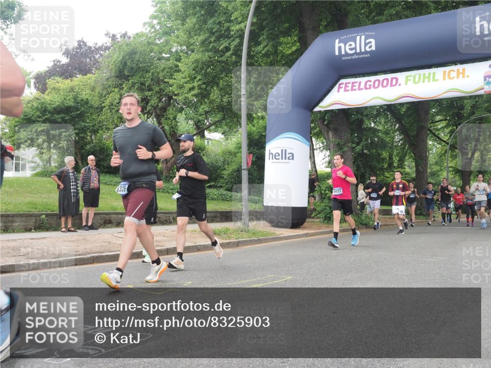 29.06.2025 - hella hamburg halbmarathon KatJ http://msf.ph/oto/8325903 29.06.2025 10:46:33 Zwischen KM18-KM19 4238, 6033, 6438, 6470, 8326 meine-sportfotos.de