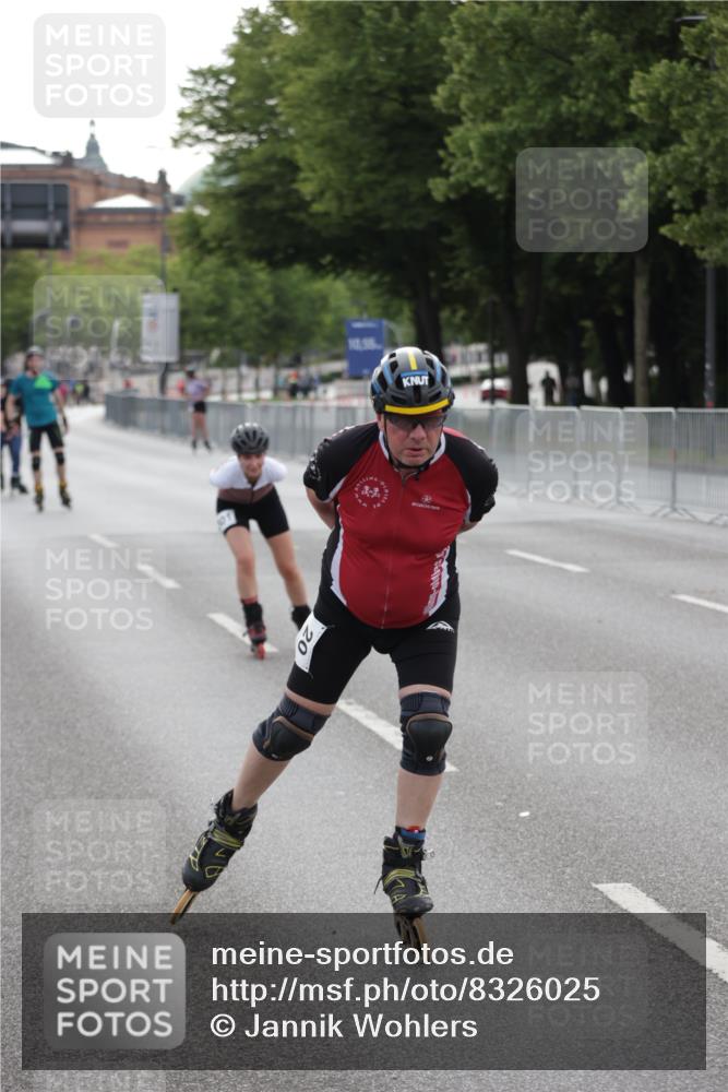 29.06.2025 - hella hamburg halbmarathon Jannik Wohlers http://msf.ph/oto/8326025 29.06.2025 09:00:48 Lombardsbrücke  meine-sportfotos.de
