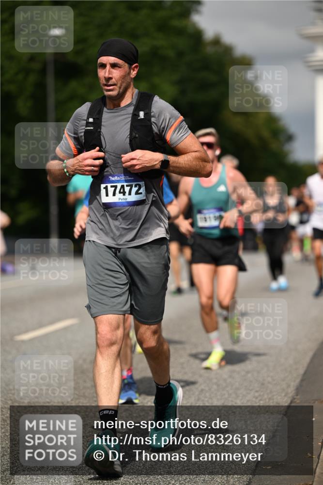 29.06.2025 - hella hamburg halbmarathon Dr. Thomas Lammeyer http://msf.ph/oto/8326134 29.06.2025 10:17:36 Kennedybrücke 1194, 1859, 1939, 2055, 2359, 2721, 2891, 2904, 2961, 2987, 3218, 3729, 4001, 4032, 4795, 4950, 5232, 5631, 6026, 6207, 7346, 7460, 7462, 7913, 8673, 8913, 9128, 9612, 9631, 10442, 10443 meine-sportfotos.de