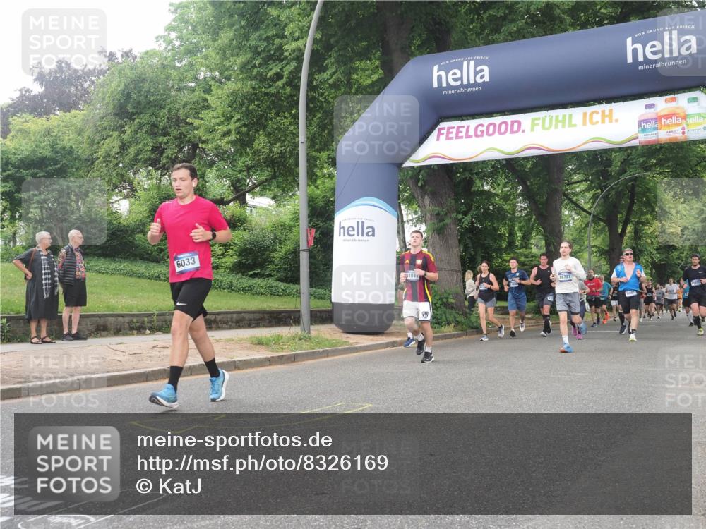 29.06.2025 - hella hamburg halbmarathon KatJ http://msf.ph/oto/8326169 29.06.2025 10:46:35 Zwischen KM18-KM19 2730, 4238, 6033, 6087, 6438, 6754, 8326 meine-sportfotos.de