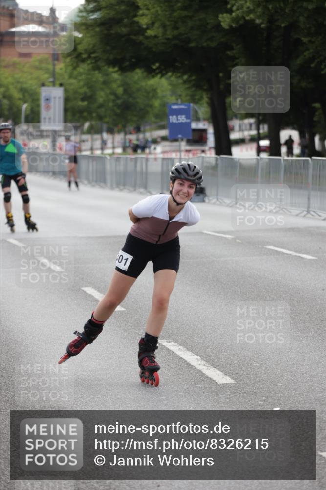 29.06.2025 - hella hamburg halbmarathon Jannik Wohlers http://msf.ph/oto/8326215 29.06.2025 09:00:49 Lombardsbrücke  meine-sportfotos.de