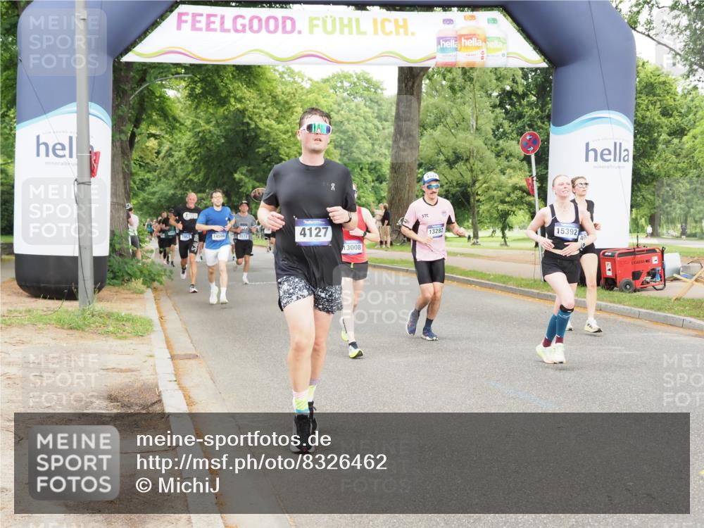 29.06.2025 - hella hamburg halbmarathon MichiJ http://msf.ph/oto/8326462 29.06.2025 10:37:46 Zwischen KM18-KM19 1094, 1321, 1507, 4033, 4127, 4816, 5115, 8813, 10189, 11356, 11455, 12733, 13008, 13282, 15392, 15966, 16242, 16806, 16843, 16887, 18499 meine-sportfotos.de
