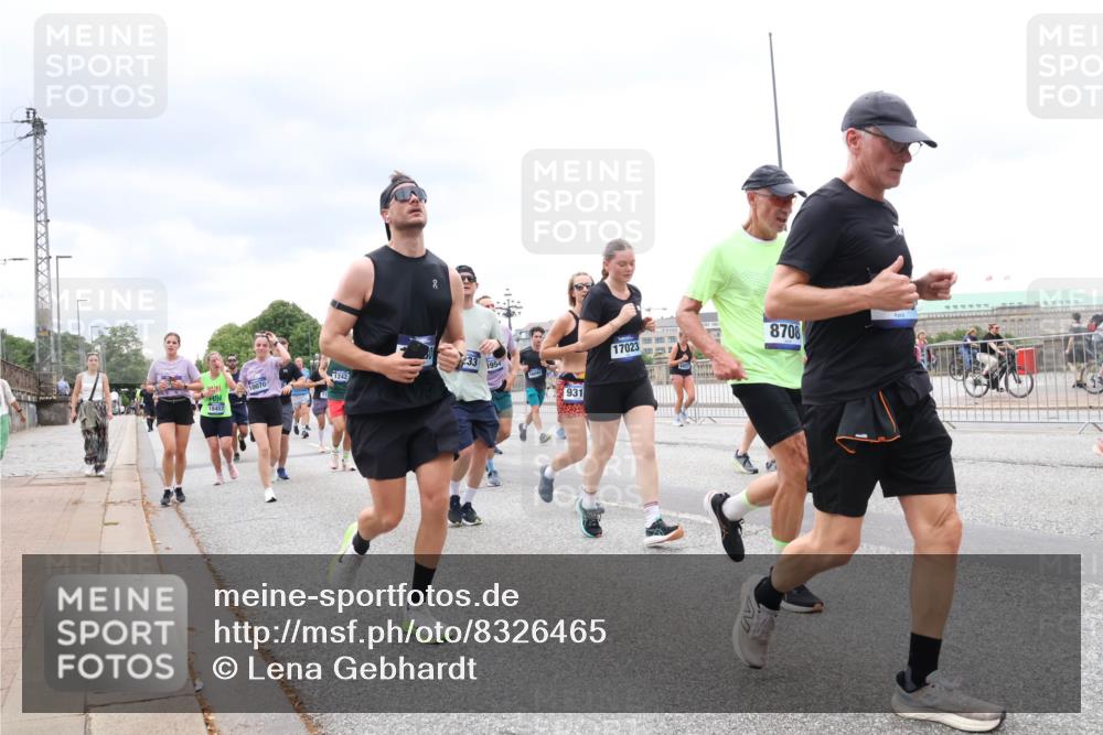 29.06.2025 - hella hamburg halbmarathon Lena Gebhardt http://msf.ph/oto/8326465 29.06.2025 10:57:48 Lombardsbrücke 10070, 1242, 18457, 33, 954, 931, 17023, 8708, 1123, 1242, 1248, 1265, 1388, 1643, 2015, 2451, 2567, 2900, 3191, 3385, 3388, 3433, 3644, 3750, 3936, 3954, 4059, 4180, 4197, 4429, 4521, 4830, 5117, 5632, 5676, 5736, 5738, 6316, 6337, 6827, 6857, 6916, 7172, 7193, 7556, 7720, 7728, 7977, 7990, 8035, 8159, 8287, 8386, 8474, 8540, 8708, 8713, 8773, 8873, 9059, 9180, 9233, 9318, 9319, 9394, 9398, 9436, 9481, 9496, 9613, 9832 meine-sportfotos.de