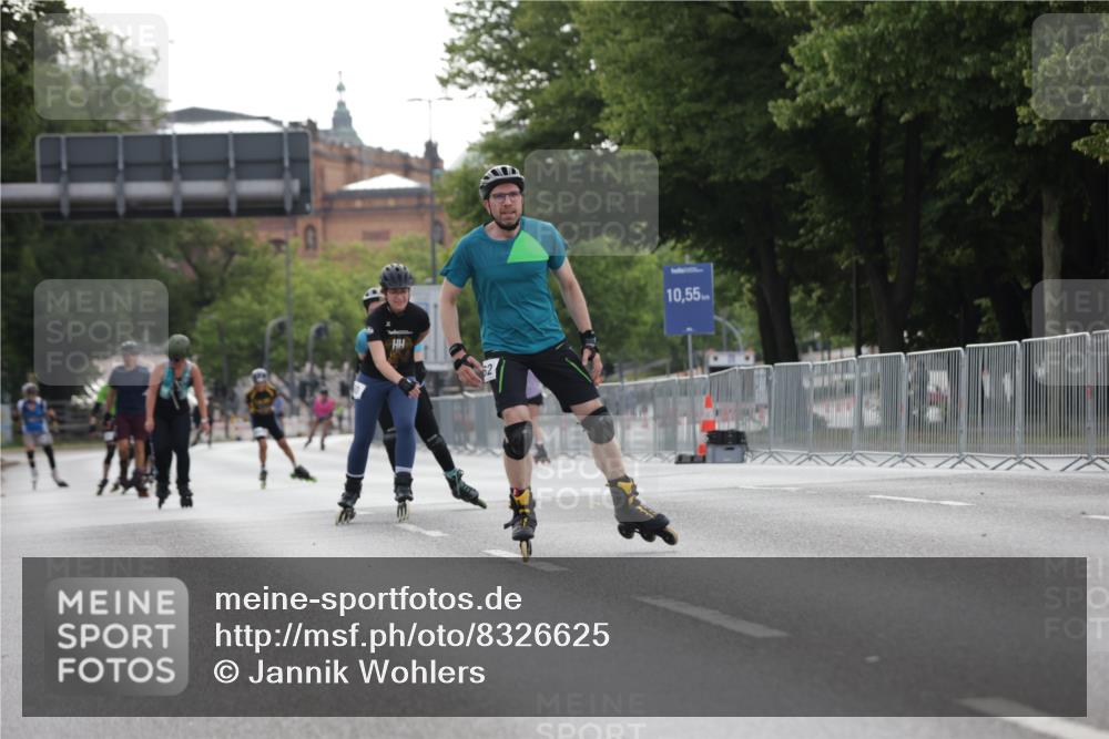 29.06.2025 - hella hamburg halbmarathon Jannik Wohlers http://msf.ph/oto/8326625 29.06.2025 09:00:52 Lombardsbrücke  meine-sportfotos.de