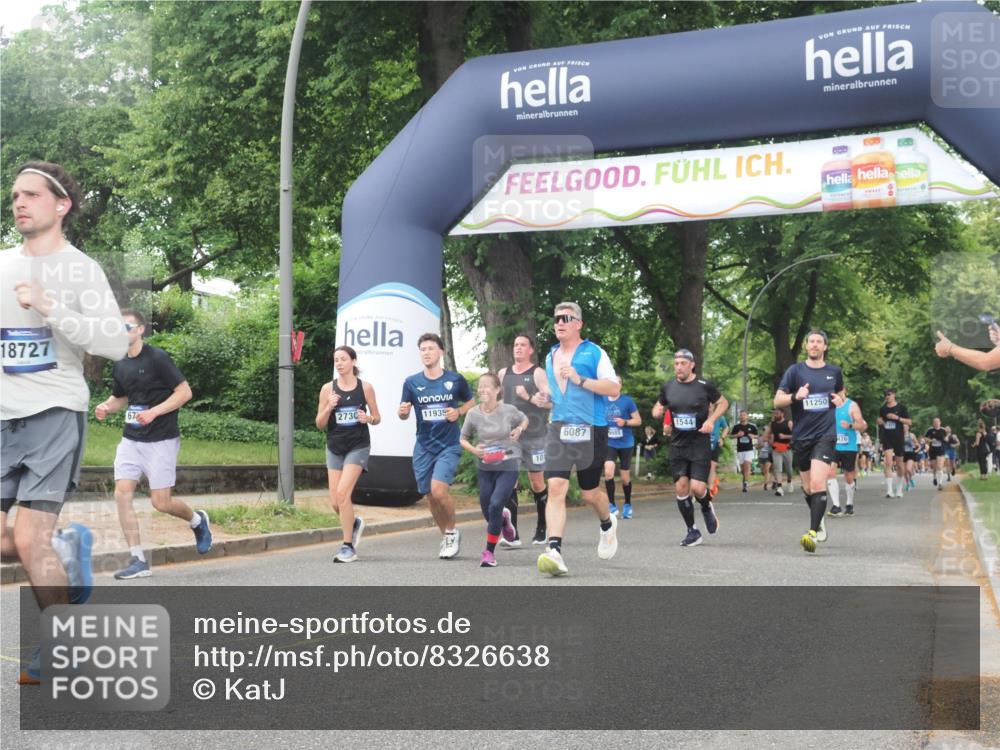 29.06.2025 - hella hamburg halbmarathon KatJ http://msf.ph/oto/8326638 29.06.2025 10:46:37 Zwischen KM18-KM19 1019, 1544, 2730, 4238, 6033, 6087, 6438, 6754, 8326 meine-sportfotos.de