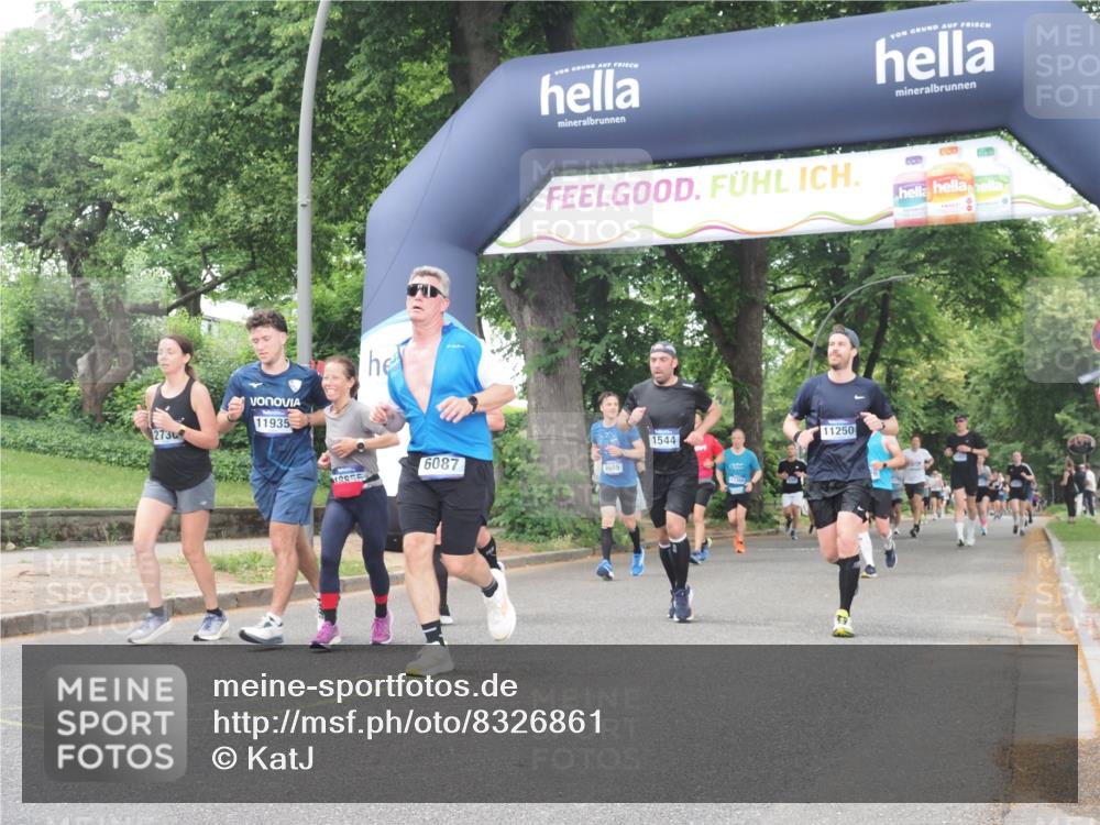 29.06.2025 - hella hamburg halbmarathon KatJ http://msf.ph/oto/8326861 29.06.2025 10:46:38 Zwischen KM18-KM19 1019, 1544, 2426, 2730, 4238, 6033, 6087, 6754 meine-sportfotos.de