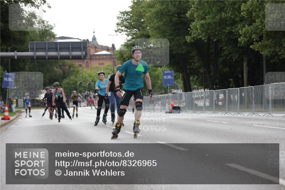 29.06.2025 - hella hamburg halbmarathon Jannik Wohlers http://msf.ph/oto/8326965 29.06.2025 09:00:52 Lombardsbrücke  meine-sportfotos.de