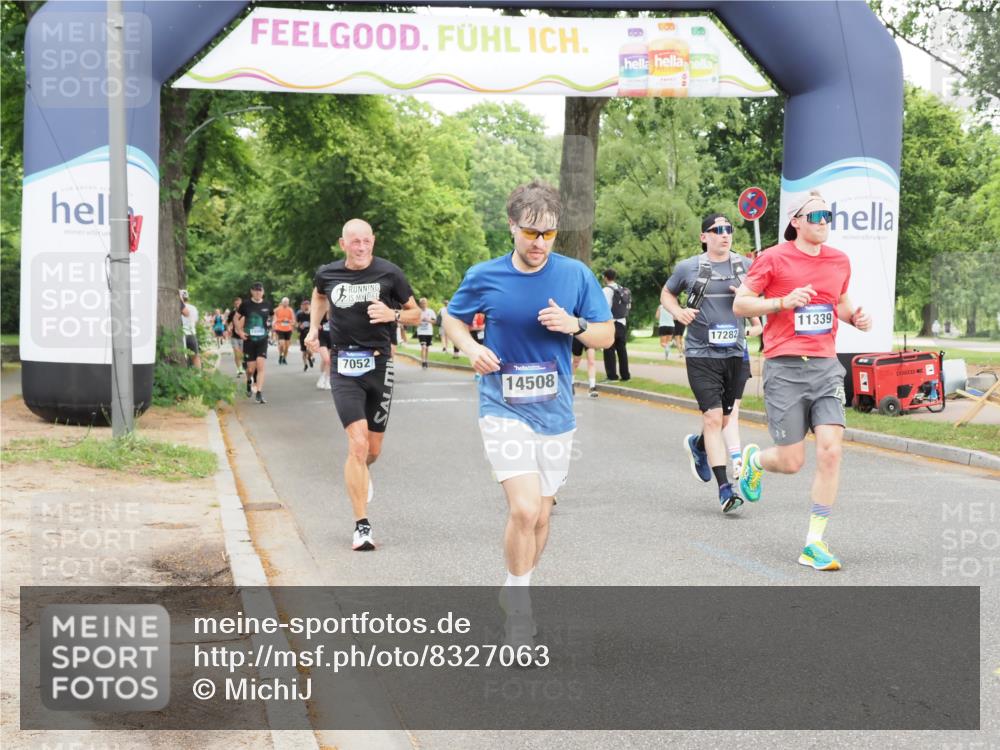 29.06.2025 - hella hamburg halbmarathon MichiJ http://msf.ph/oto/8327063 29.06.2025 10:37:49 Zwischen KM18-KM19 1321, 4033, 4127, 4816, 5115, 7269, 8572, 10189, 11339, 11455, 12733, 13008, 13282, 15392, 16843, 16887, 17282 meine-sportfotos.de