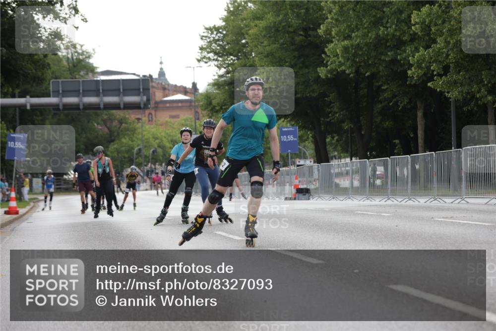 29.06.2025 - hella hamburg halbmarathon Jannik Wohlers http://msf.ph/oto/8327093 29.06.2025 09:00:53 Lombardsbrücke  meine-sportfotos.de