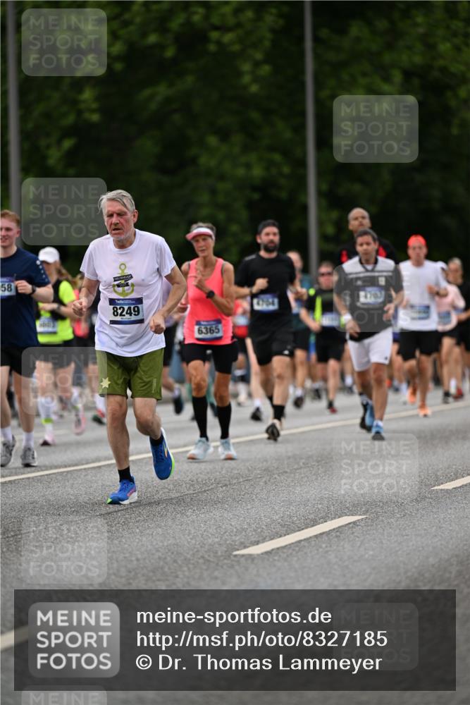 29.06.2025 - hella hamburg halbmarathon Dr. Thomas Lammeyer http://msf.ph/oto/8327185 29.06.2025 10:39:33 Kennedybrücke 1417, 1821, 1849, 2198, 2265, 2787, 3170, 3958, 4333, 4564, 4696, 4703, 5027, 5793, 6029, 6189, 6365, 6379, 6397, 6471, 6746, 6803, 6859, 7386, 7733, 8249, 8296, 9342, 9803, 10335, 10358, 10360, 10393, 10652, 11320, 11359 meine-sportfotos.de