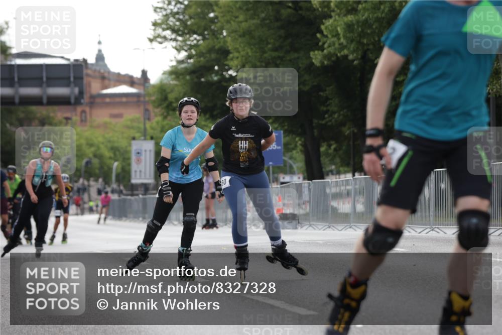 29.06.2025 - hella hamburg halbmarathon Jannik Wohlers http://msf.ph/oto/8327328 29.06.2025 09:00:54 Lombardsbrücke  meine-sportfotos.de