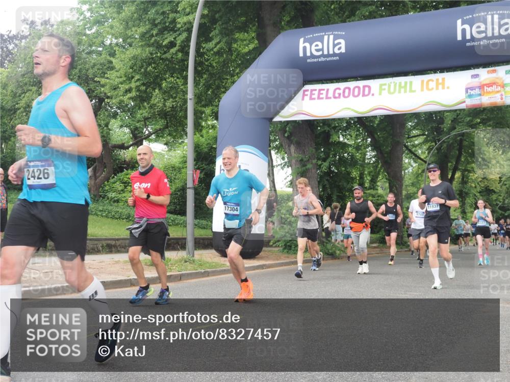 29.06.2025 - hella hamburg halbmarathon KatJ http://msf.ph/oto/8327457 29.06.2025 10:46:42 Zwischen KM18-KM19 1019, 1544, 2426, 2730, 6087, 6754 meine-sportfotos.de