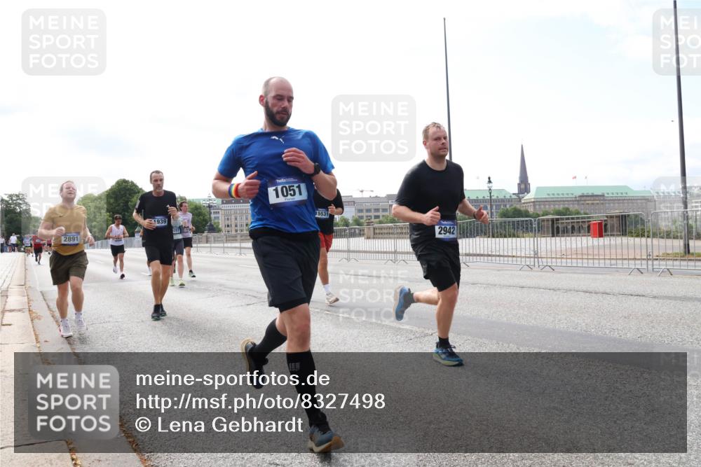 29.06.2025 - hella hamburg halbmarathon Lena Gebhardt http://msf.ph/oto/8327498 29.06.2025 10:12:58 Lombardsbrücke 2891, 1939, 1051, 15531, 2942, 1020, 1051, 1249, 1610, 1785, 1851, 1939, 2531, 2891, 2942, 2963, 2964, 3182, 3248, 4532, 4554, 5150, 5166, 6207, 6489, 7014, 7873, 7907, 8398, 8405, 8913, 8917, 8971, 9141, 10067, 10402, 10581, 11025, 11720, 12456, 13566, 13816, 14404, 14540, 14869, 15012, 15369, 15531, 16030, 16255, 16323, 16437, 16473, 16826, 16911, 17061, 17699, 17988, 17994, 18048, 18178, 18320, 18493, 18530, 18732 meine-sportfotos.de