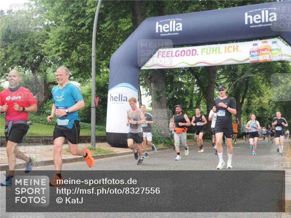 29.06.2025 - hella hamburg halbmarathon KatJ http://msf.ph/oto/8327556 29.06.2025 10:46:42 Zwischen KM18-KM19 1019, 1544, 2426, 2730, 6087, 6754 meine-sportfotos.de