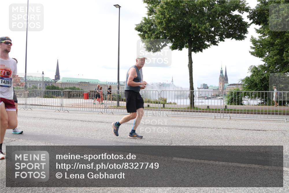 29.06.2025 - hella hamburg halbmarathon Lena Gebhardt http://msf.ph/oto/8327749 29.06.2025 10:23:34 Lombardsbrücke 019, 14265, 1048, 1304, 1362, 1545, 2125, 2489, 2925, 4391, 4646, 4728, 4793, 5055, 5160, 5358, 5406, 6502, 6747, 6849, 7029, 7820, 8031, 8181, 8676, 8687, 8688, 8716, 8918, 8920, 9301, 9715, 9877, 10649, 10739, 11044, 11300, 11454, 11793, 11798, 11879, 12073, 12874, 13149, 14265, 14338, 14510, 14512, 14521, 14821, 15709, 15739, 15853, 16185, 16251, 16416, 16558, 17013, 17099, 17199, 17207, 17299, 17719 meine-sportfotos.de