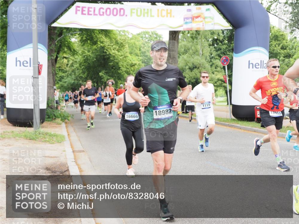29.06.2025 - hella hamburg halbmarathon MichiJ http://msf.ph/oto/8328046 29.06.2025 10:37:55 Zwischen KM18-KM19 1119, 6027, 6125, 7052, 7269, 8572, 10691, 11339, 12016, 13758, 16285, 16666, 16800, 17221, 17282, 18960, 18982 meine-sportfotos.de