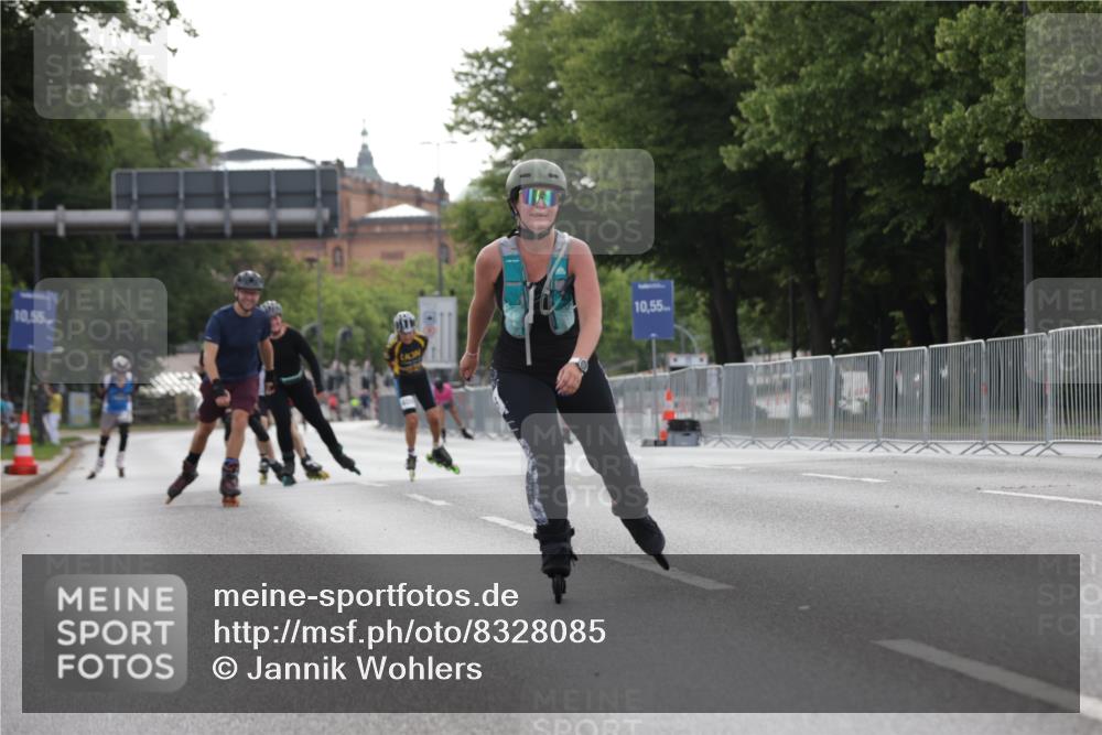 29.06.2025 - hella hamburg halbmarathon Jannik Wohlers http://msf.ph/oto/8328085 29.06.2025 09:00:58 Lombardsbrücke  meine-sportfotos.de