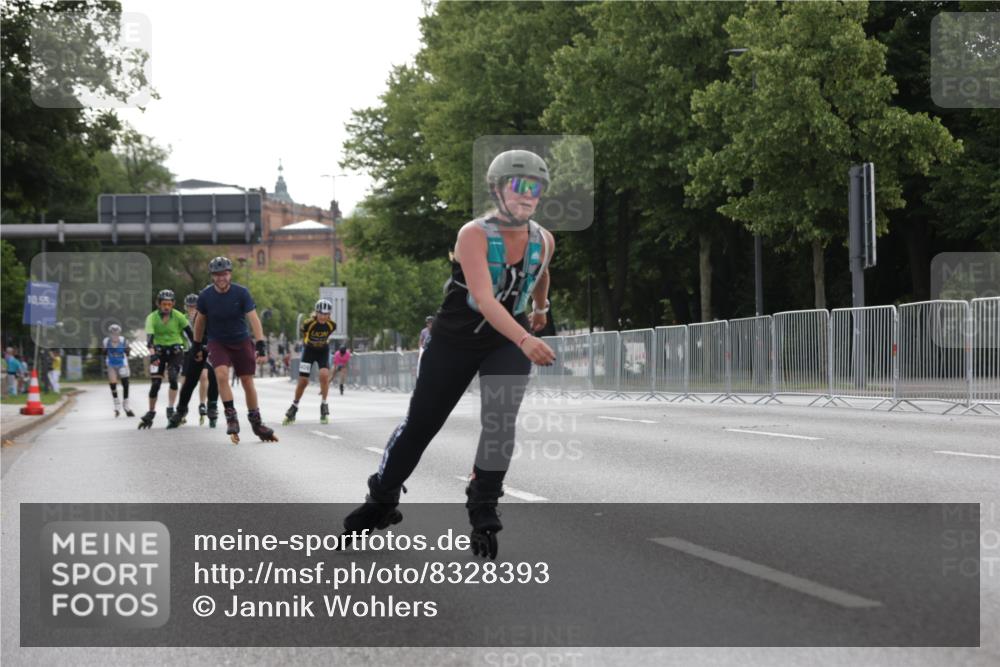 29.06.2025 - hella hamburg halbmarathon Jannik Wohlers http://msf.ph/oto/8328393 29.06.2025 09:00:58 Lombardsbrücke  meine-sportfotos.de
