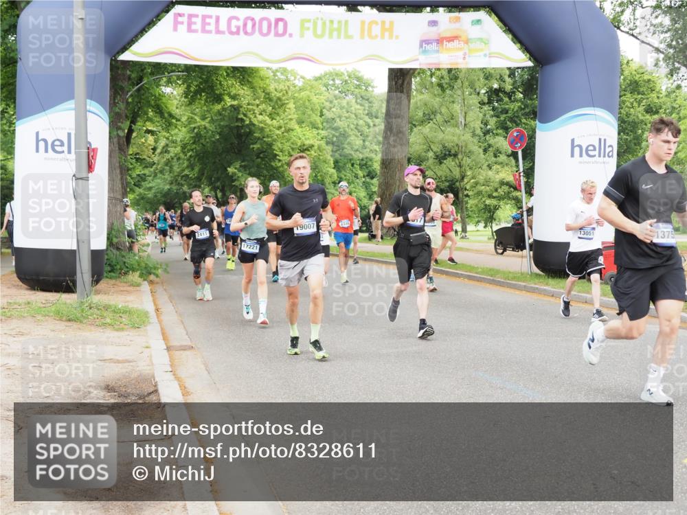 29.06.2025 - hella hamburg halbmarathon MichiJ http://msf.ph/oto/8328611 29.06.2025 10:37:58 Zwischen KM18-KM19 1119, 1817, 4346, 5336, 6027, 6125, 7052, 10691, 12016, 13051, 13758, 16285, 16666, 16800, 17221, 18960, 18982, 19007 meine-sportfotos.de