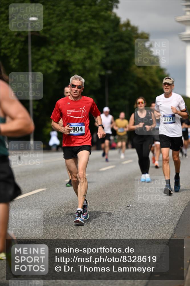 29.06.2025 - hella hamburg halbmarathon Dr. Thomas Lammeyer http://msf.ph/oto/8328619 29.06.2025 10:17:38 Kennedybrücke 1194, 1939, 2055, 2359, 2721, 2891, 2904, 2961, 2987, 3729, 4001, 4032, 4795, 4950, 5232, 5631, 6026, 6207, 7460, 7462, 7913, 8673, 8913, 9128, 9612, 9631, 9886, 10442, 10443 meine-sportfotos.de